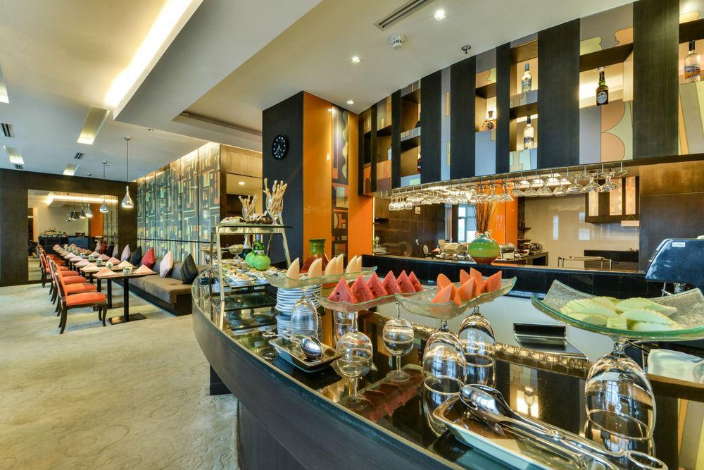 Executive Club At Windsor Hotel Bangkok