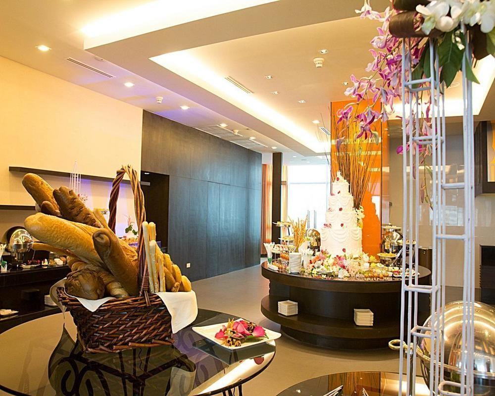 Executive Club At Windsor Hotel 5*