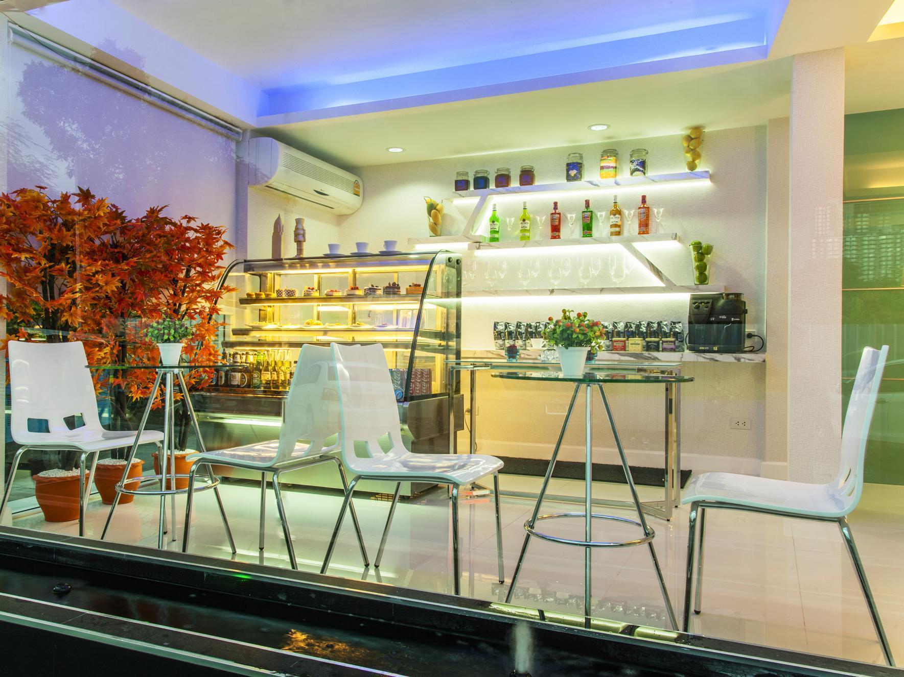 Solo Express Sukhumvit 81 Hotel 3*