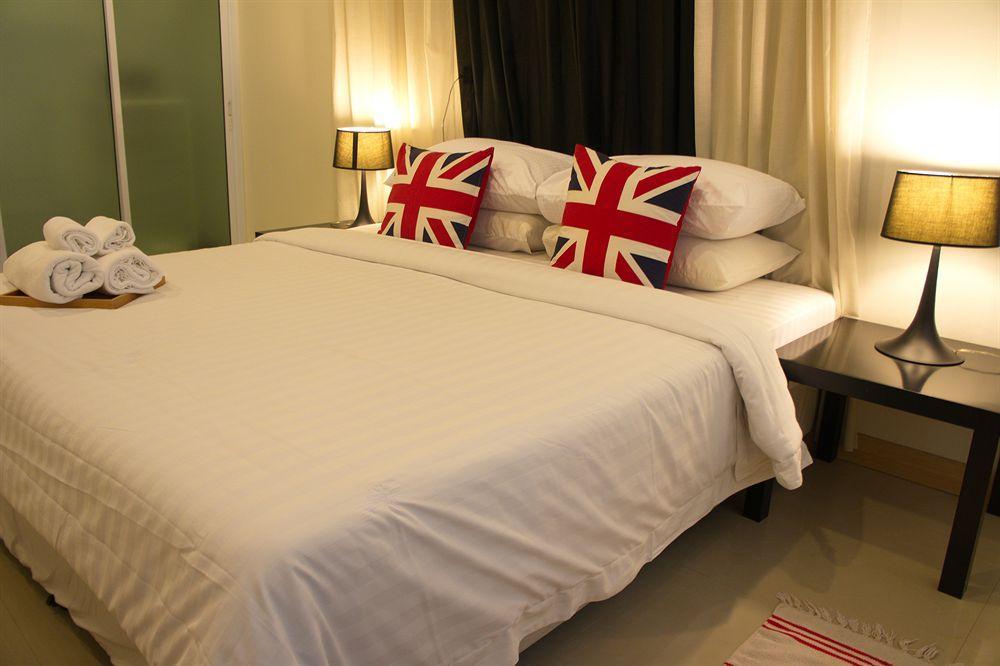Ratchadamnoen Hotel 4*