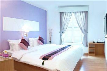 Nantra De Comfort Hotel 3*