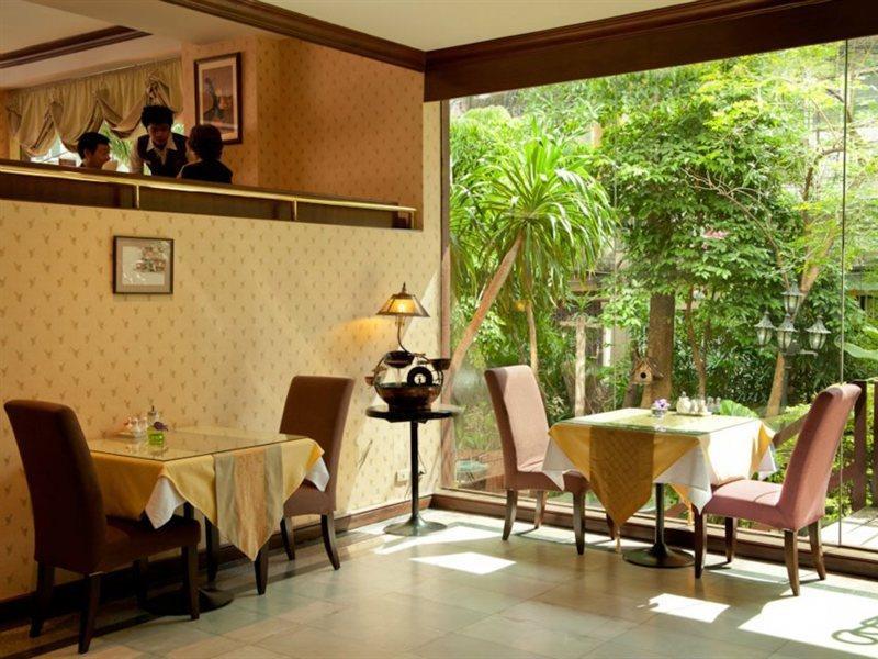 Hotel Silom 3*