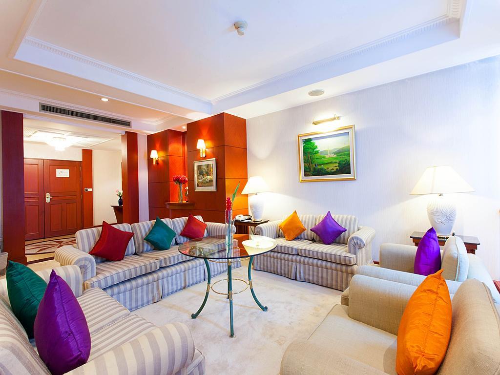 Executive Club At Windsor Bangkok