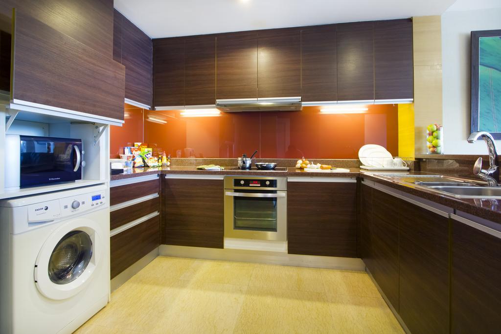 Urbana Sathorn Hotel,