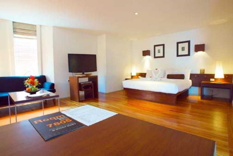 Hotel Triple Two Silom 4*