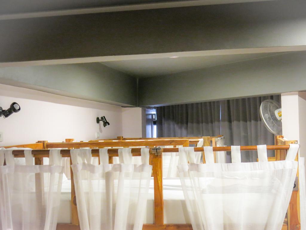 Metro Pratunam Boutique