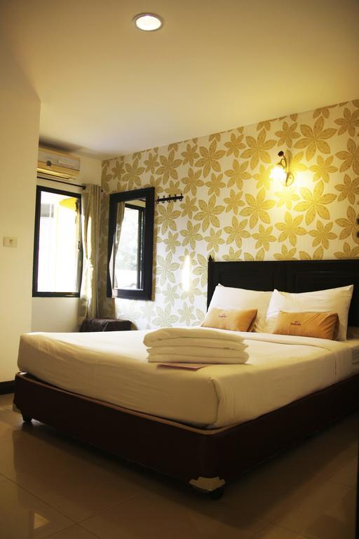 Erawan House Guest house 2*