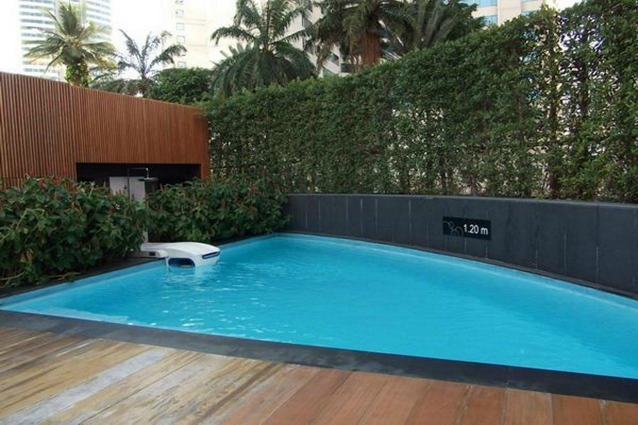 Western Sukhumvit 20 4*