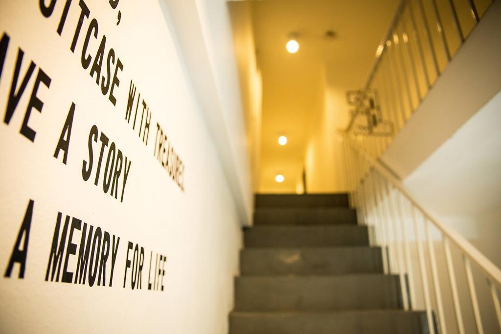 The Rabbit's Hole Hostel Bangkok