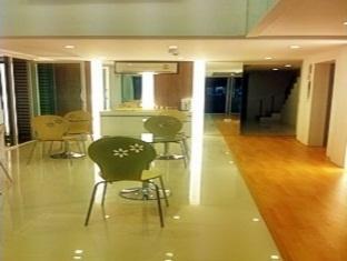 Nantra Ekkamai Bangkok