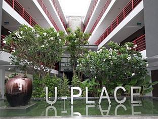 U Place Aparthotel 3*