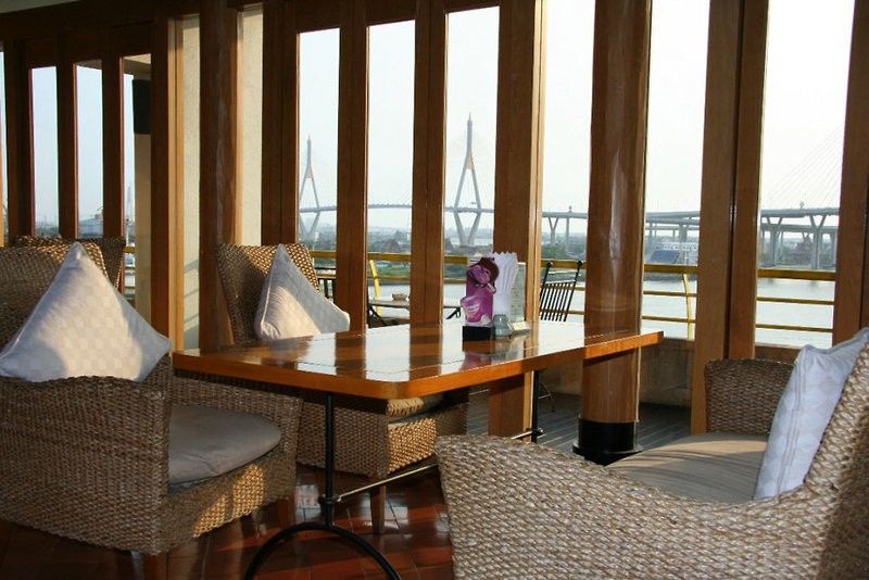 Riverfront 4* Bangkok