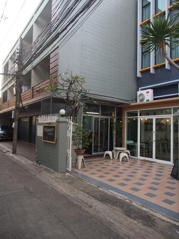 Rumah tetamu Sriyanar Place