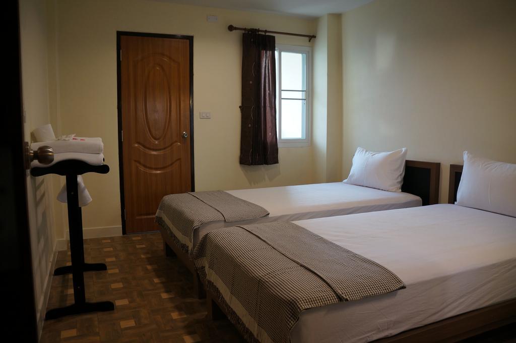 Samsen Sam Place * Bangkok