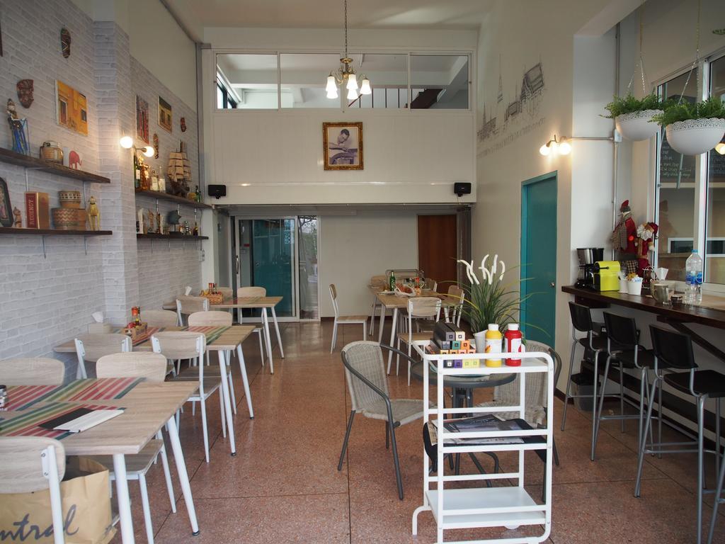 Rumah tetamu Sriyanar Place
