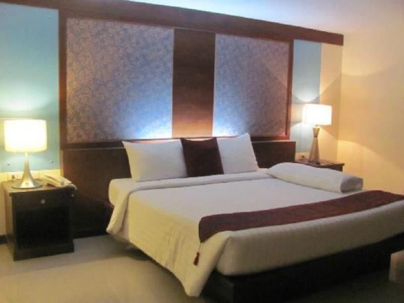 Hotel Convenient Resort, Suvarnabhumi Airport 3*