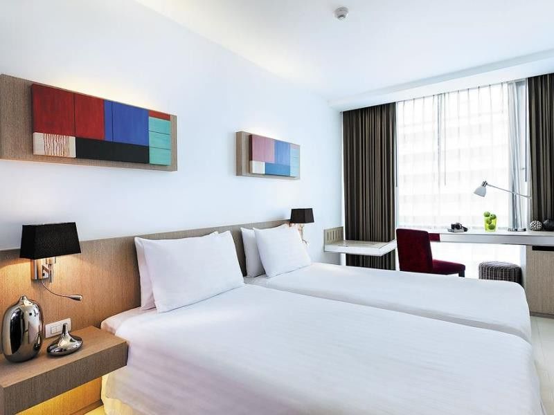 Vic 3 Hotel