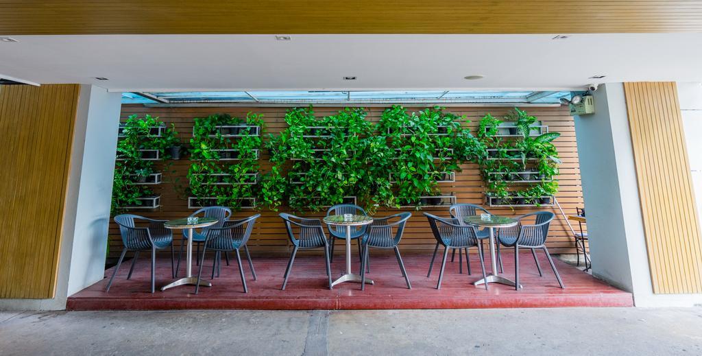 Hotel Samran Place