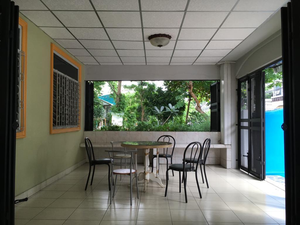 Hostel Park Avenue@huamark Bangkok