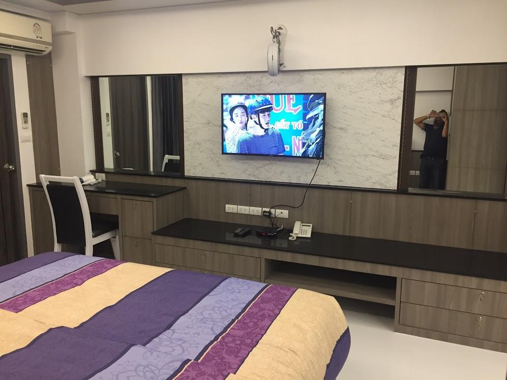 Family Pratunam Apartment *