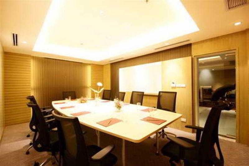 Hi Residence, Hotel 3*