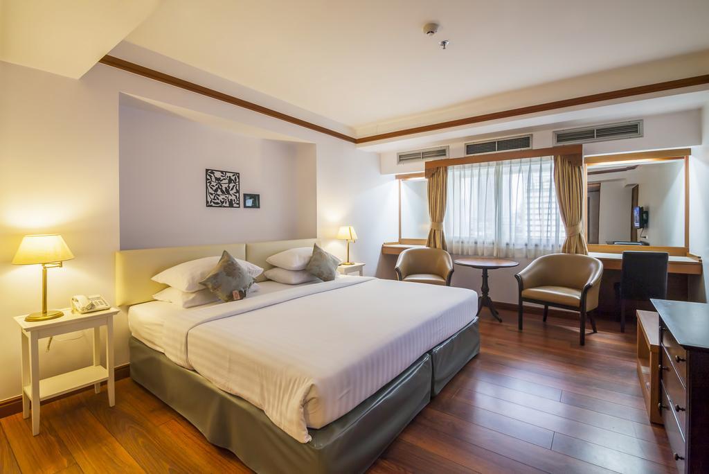 Hotel Silom 3*