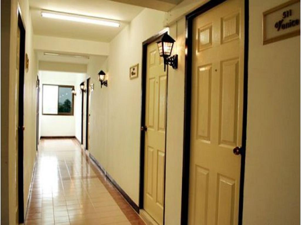 The European Place Inn
