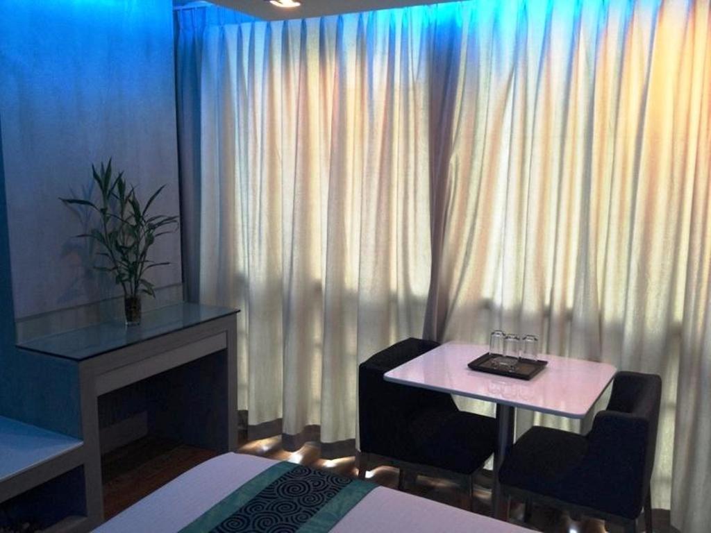 Blutique Hotel 3*