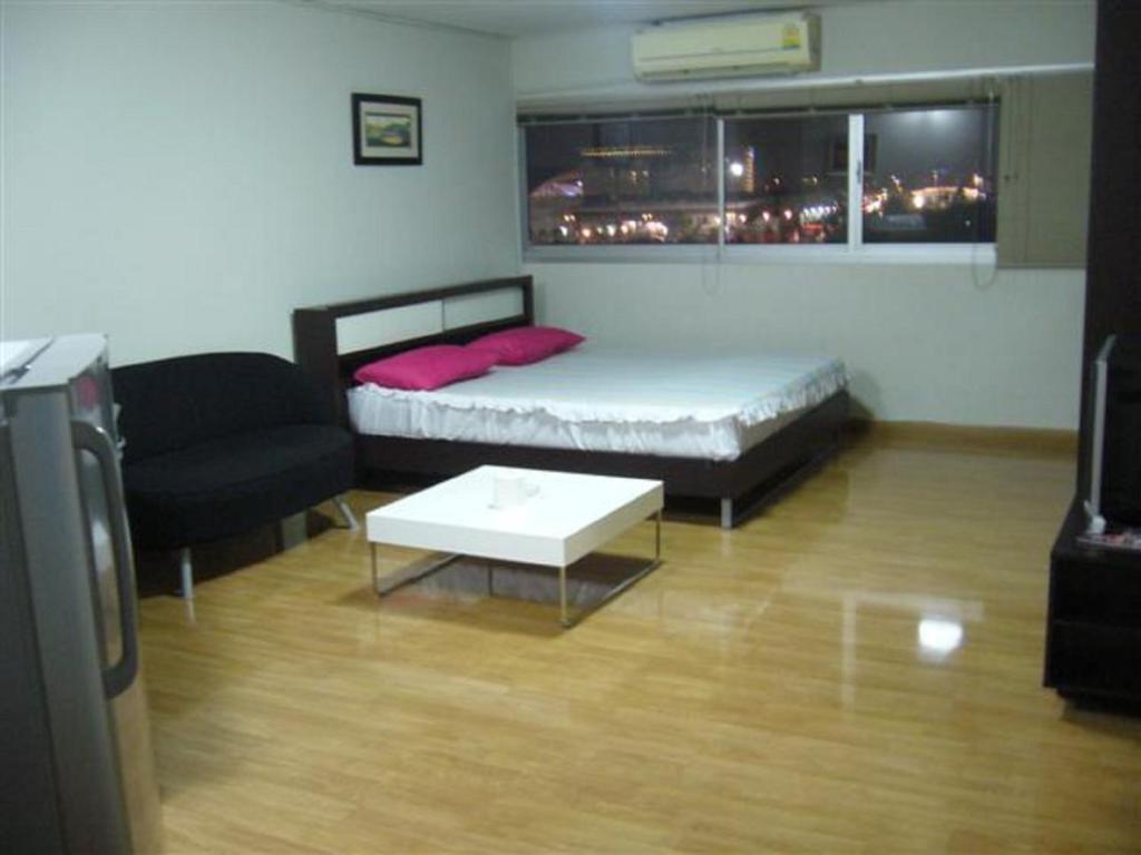 Impact Don Mueang Aparthotel 2*