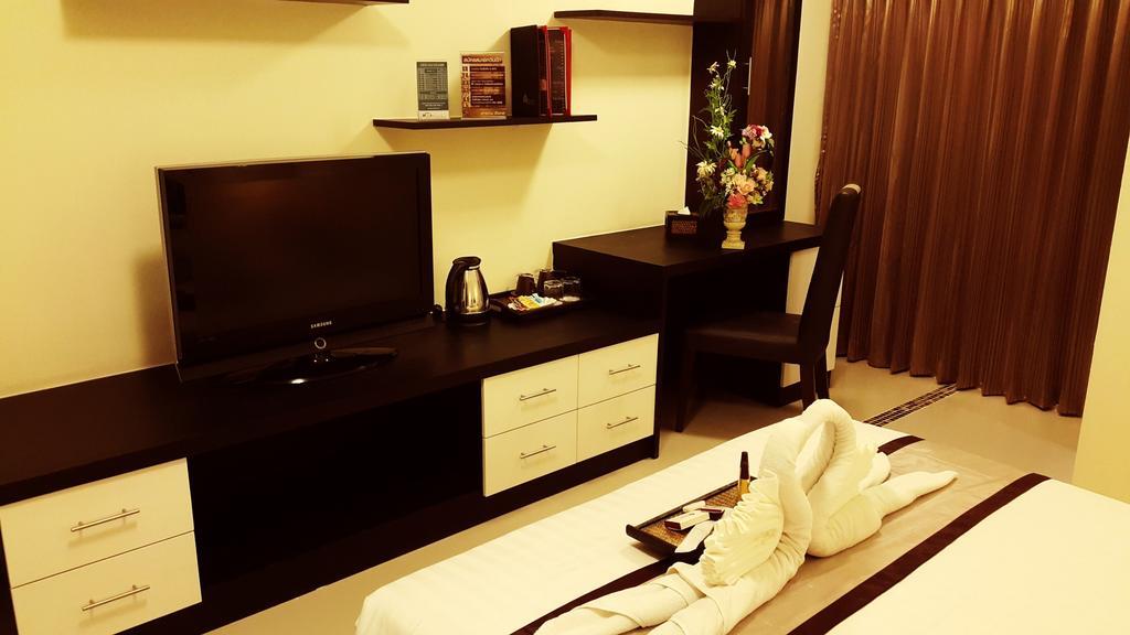 Leelawadee Modern Huaykwang - ลีลาวดี ห้วยขวาง Hotel