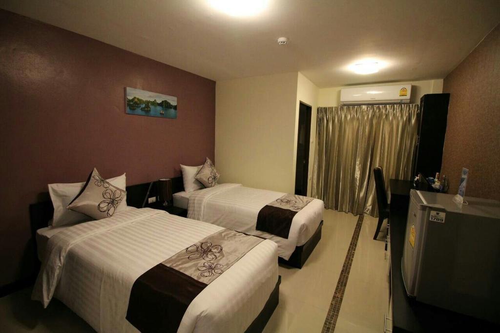Leelawadee Modern Huaykwang - ลีลาวดี ห้วยขวาง Hotel
