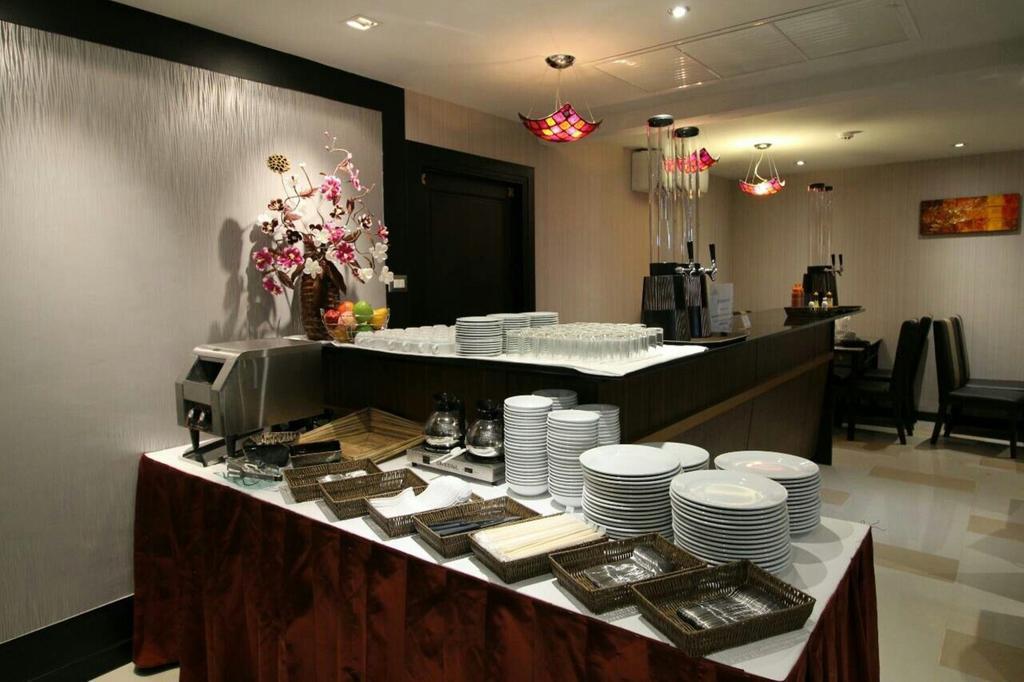 Hotel Leelawadee Modern Huaykwang - ลีลาวดี ห้วยขวาง