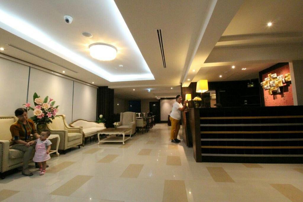 Leelawadee Modern Huaykwang - ลีลาวดี ห้วยขวาง Hotel Bangkok