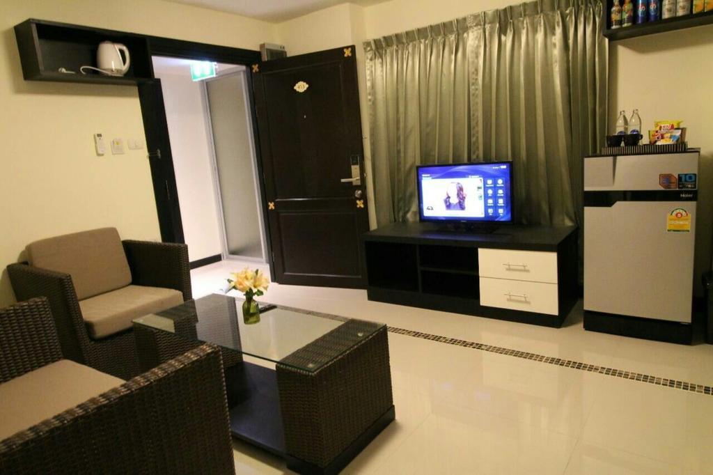 Leelawadee Modern Huaykwang - ลีลาวดี ห้วยขวาง