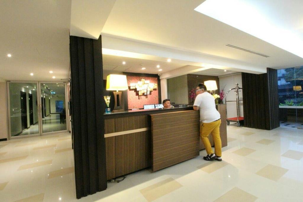 Leelawadee Modern Huaykwang - ลีลาวดี ห้วยขวาง