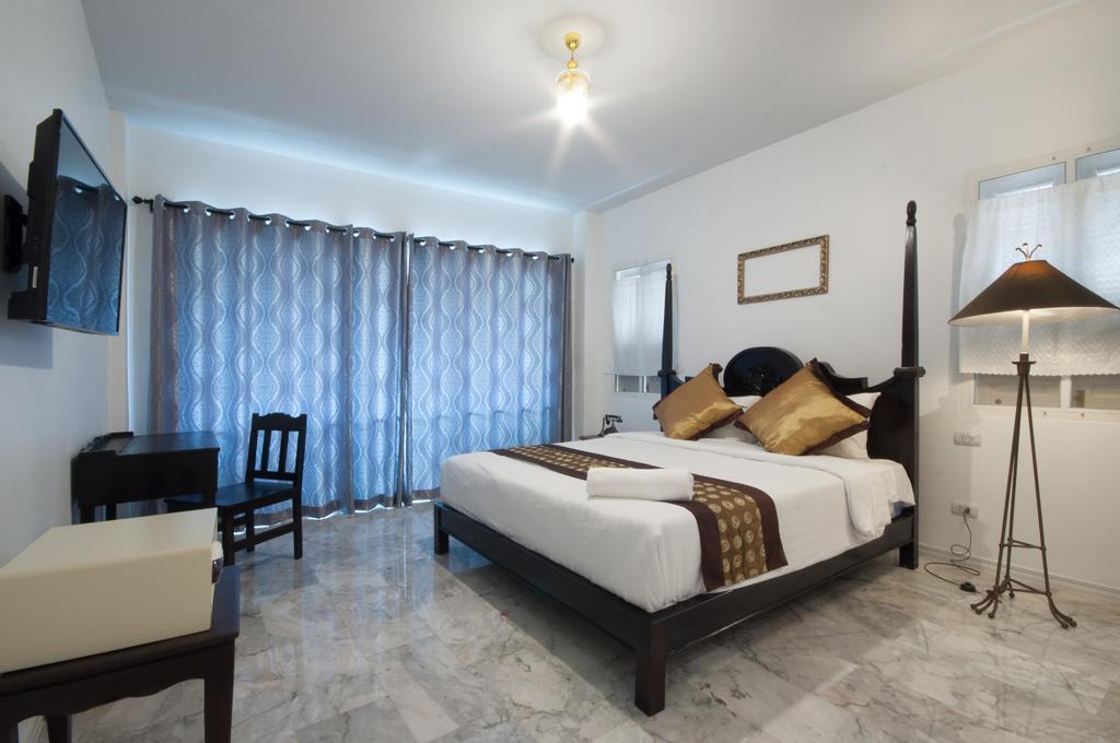 Dharasom' S Colonial House 3*