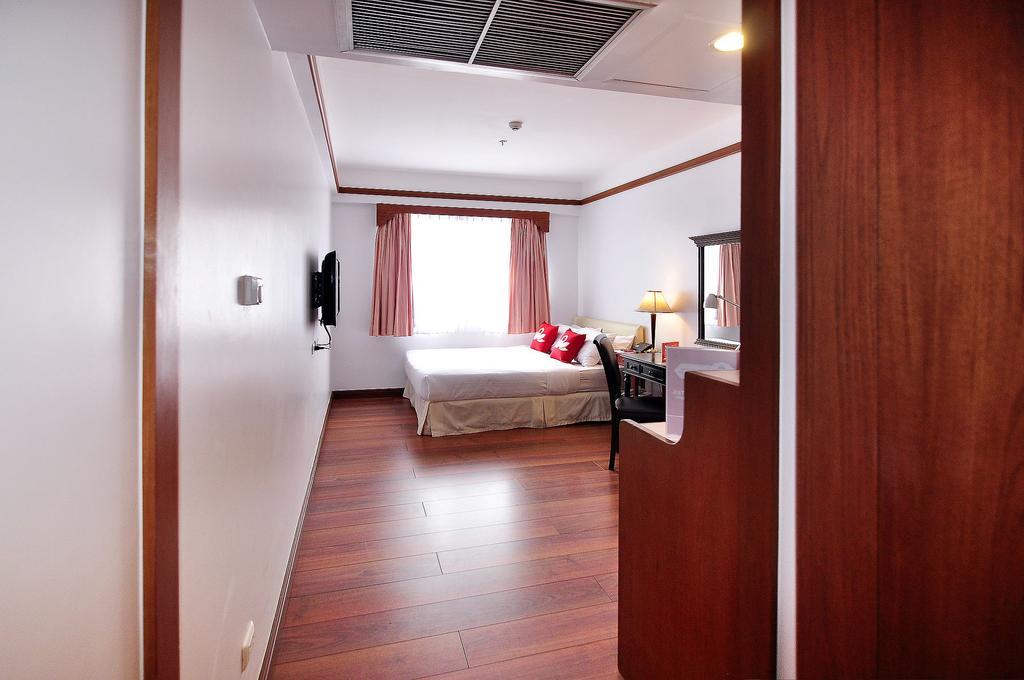Hotel Zen Premium Silom Soi 22