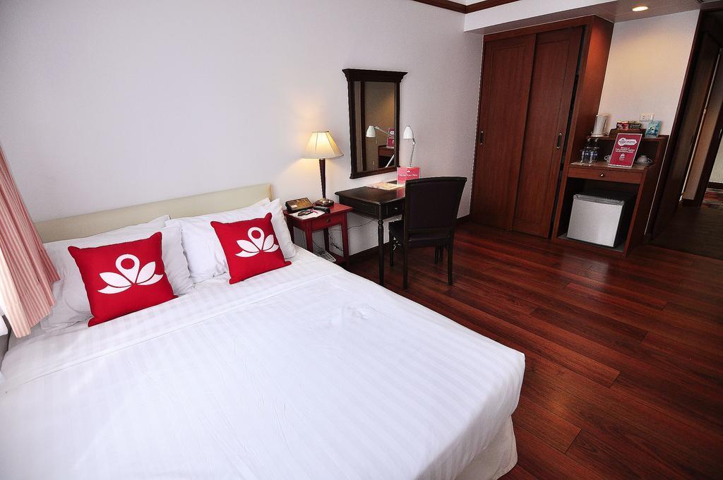 Zen Premium Silom Soi 22 3*