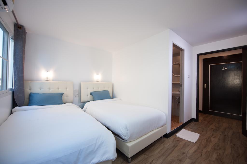 Hoppers Place Donmuang Hostel Bangkok