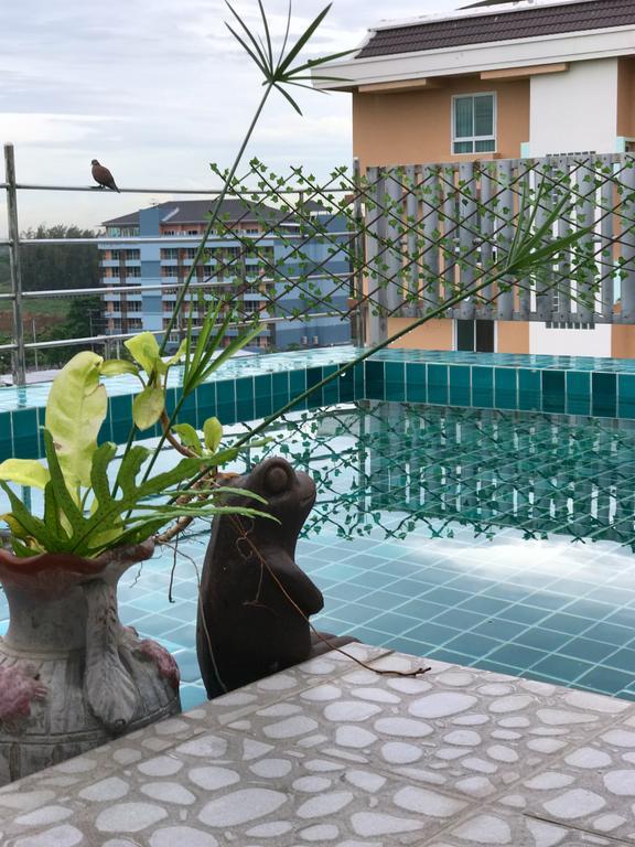 Hi Life Hotel 4*