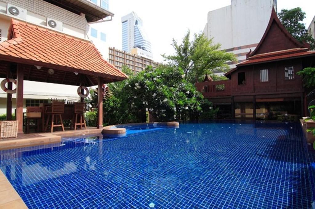 Hotel The Rose Bangkok