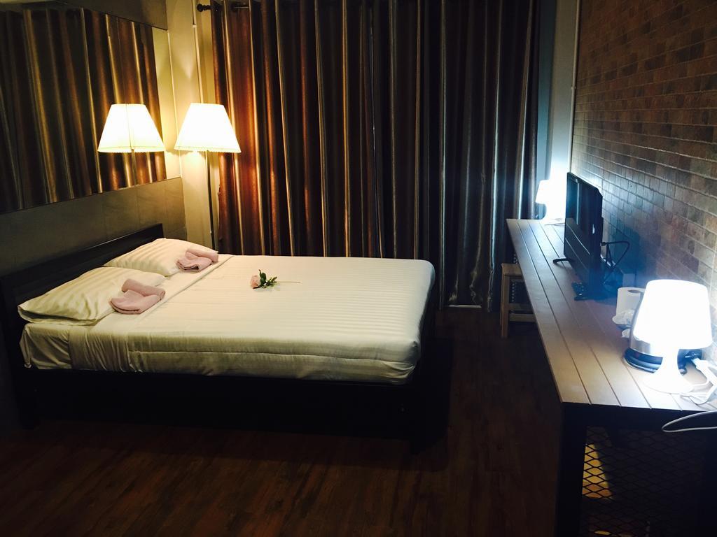 Popcorn House Ratchada Guest house