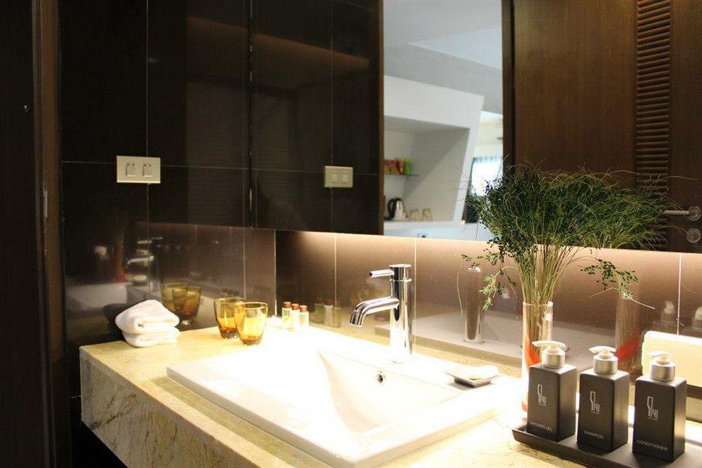 Hotel Nine Forty One 4*