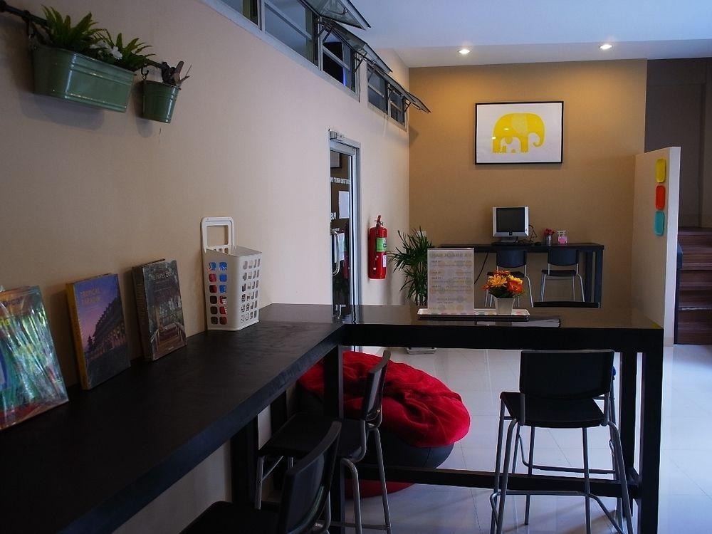 Vx The Fifty Hostel Bangkok