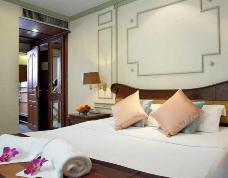 Majestic Hotel 3*