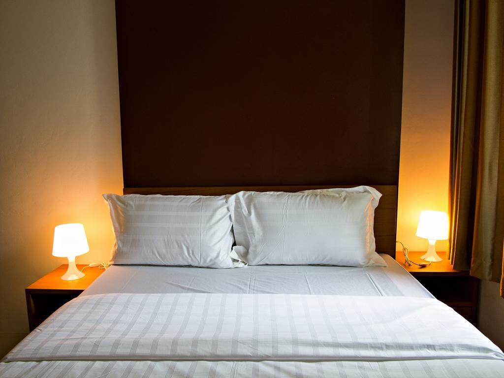 Aparthotel Nrv Place 3*