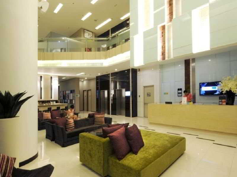 Vic 3 Hotel Bangkok