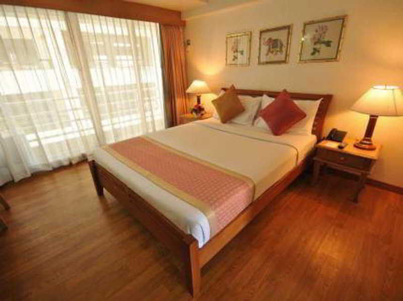Hotel Samran Place 3*