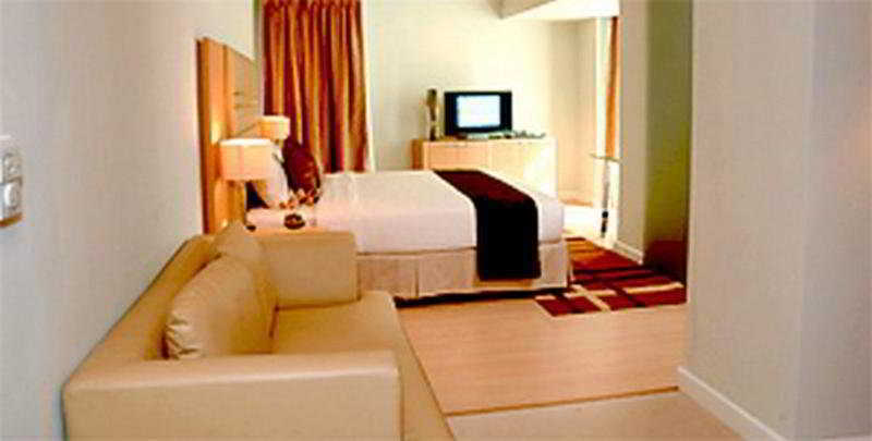 The Tivoli 3* Bangkok