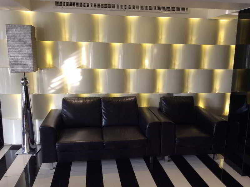 Sukhumvit Hotel